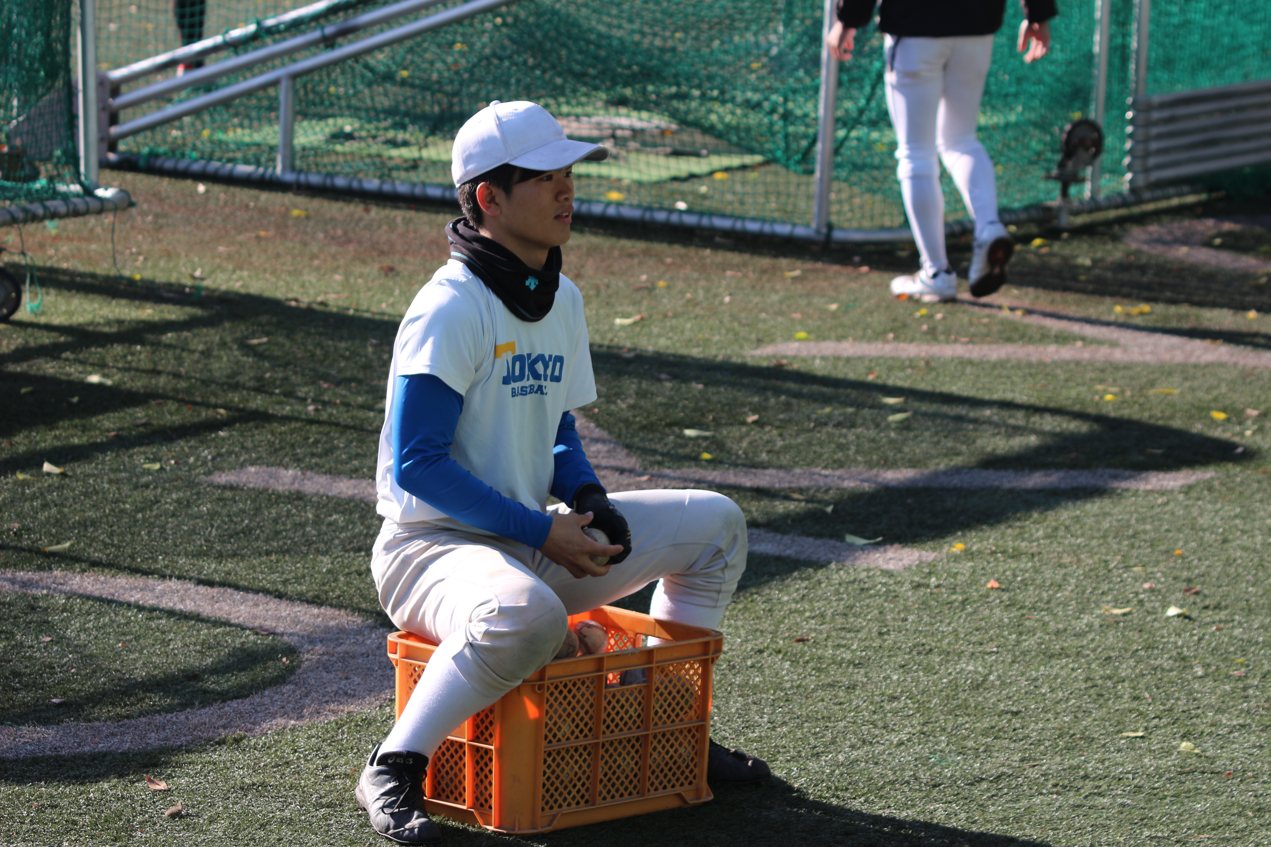 本日(12月9日）練習中の芳野外野手。